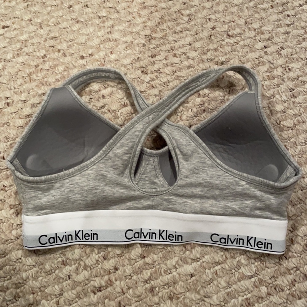 CalvinKlein bra/sports bra - Picture 4 of 4
